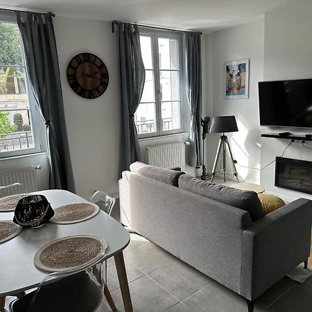 Appartement Avec Terrasse Au Puy Le Puy-en-Velay Luaran gambar